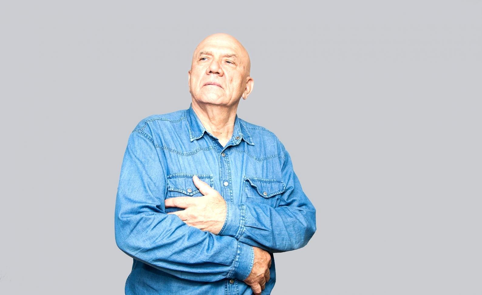 Family support session at Vestinellia office in Singapore