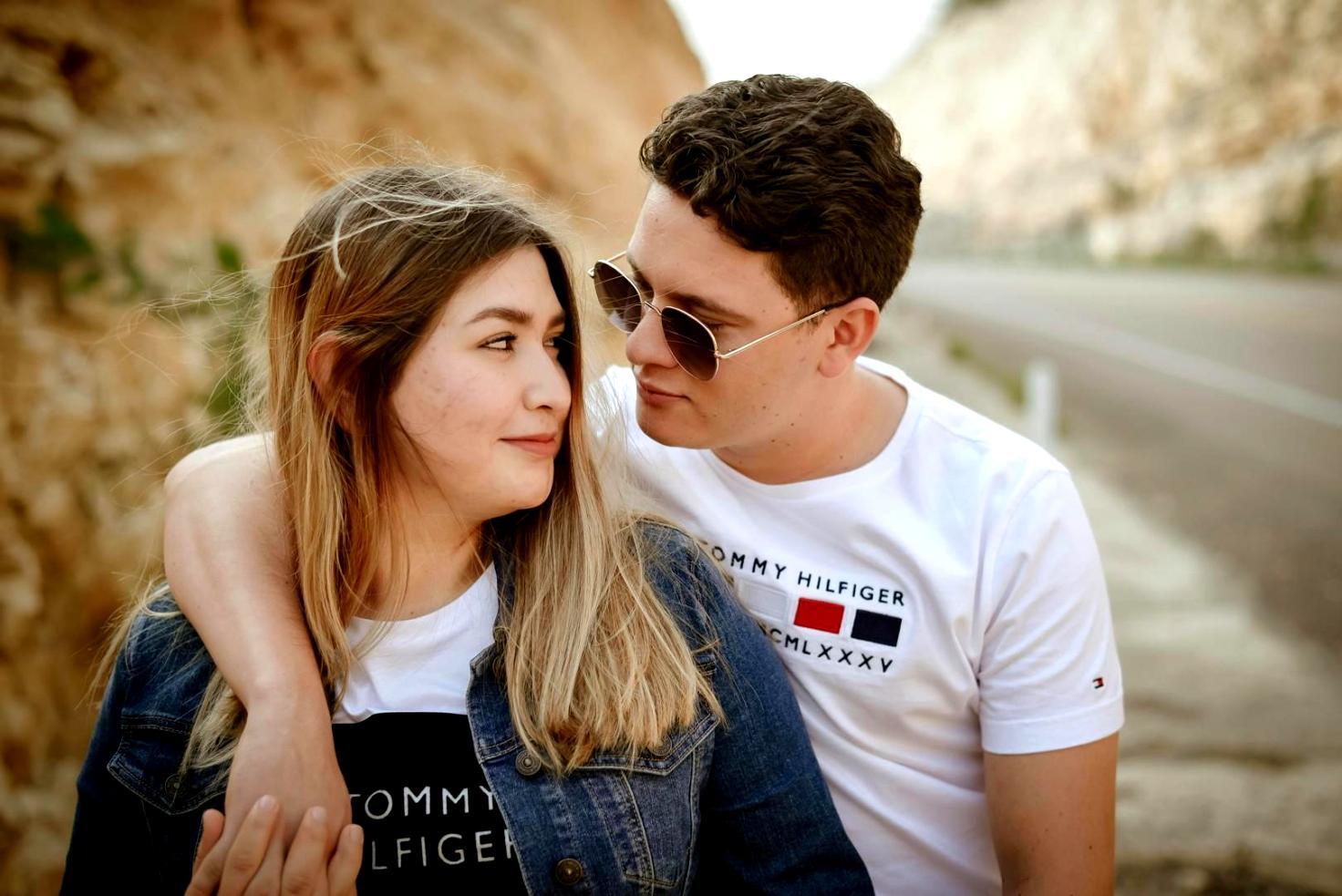 Family members engaged in meaningful conversation during support session