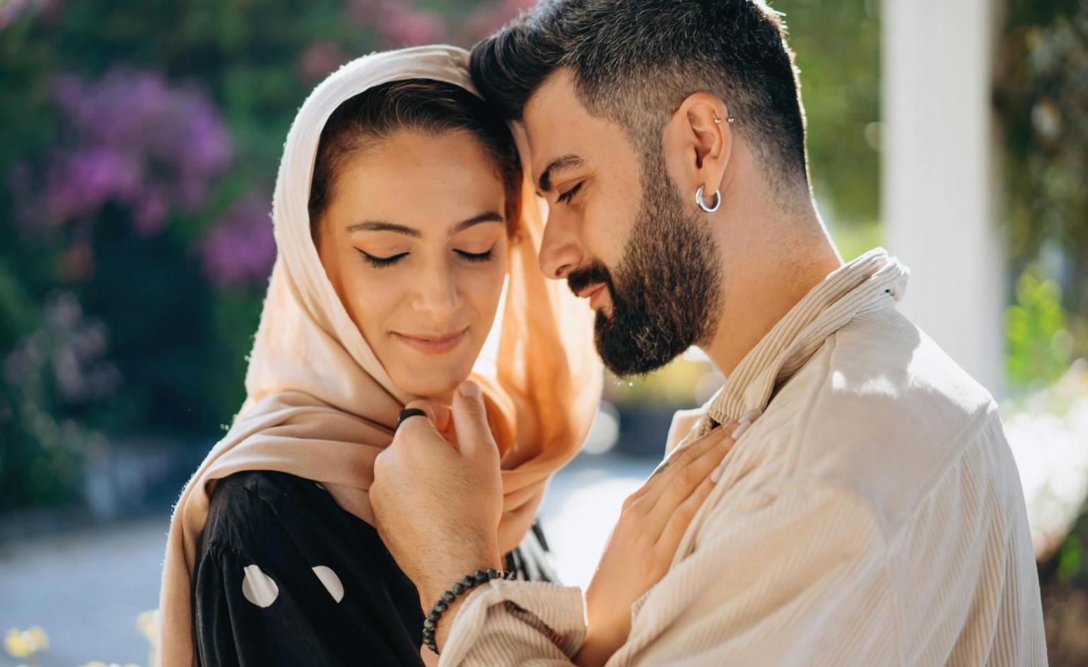 Professional consultation session with family members